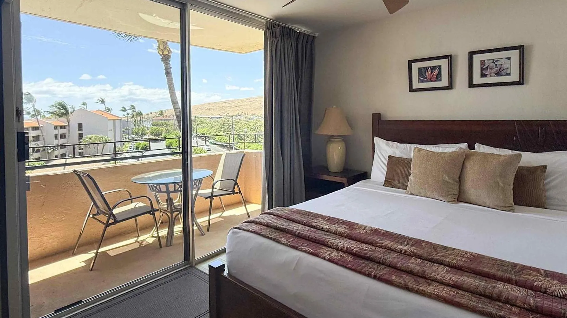 Hébergement de vacances Island Sands 500, Breathtaking Ocean Views, Spacious Lanais, Renovated, Split Ac Wailuku