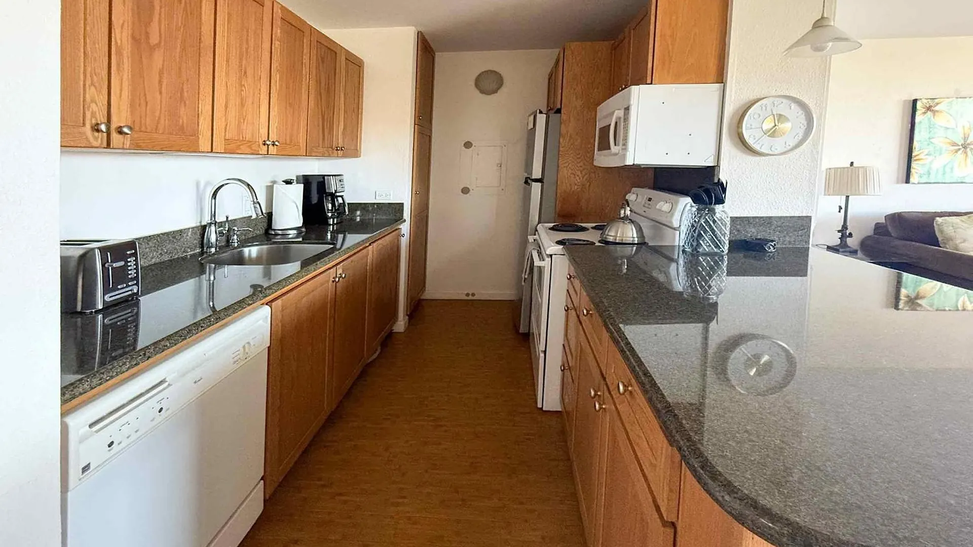 Island Sands 500, Breathtaking Ocean Views, Spacious Lanais, Renovated, Split Ac Wailuku 0*,  États-Unis